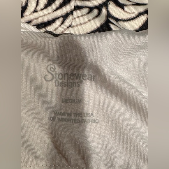 Stoneware Design Black & Cream paisley Tank Top Build in Bra In Good Cond Sz M - Picture 6 of 10